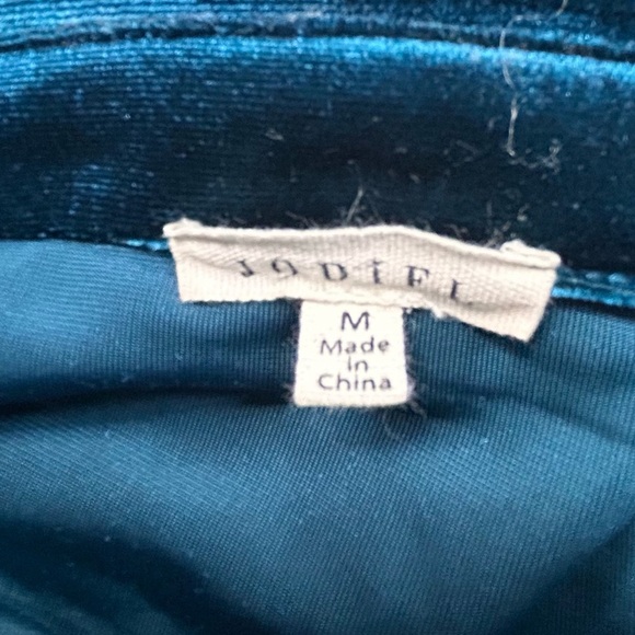 Jodifl Velvet Baby Doll Button Up Dress M
FairyCore Whimsigoth Oversized - Picture 8 of 12